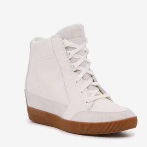 Sorel US 9.5 White Wedge Out n About Sneaker.